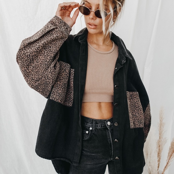 Lena Washed Shacket - Picture 2 of 4